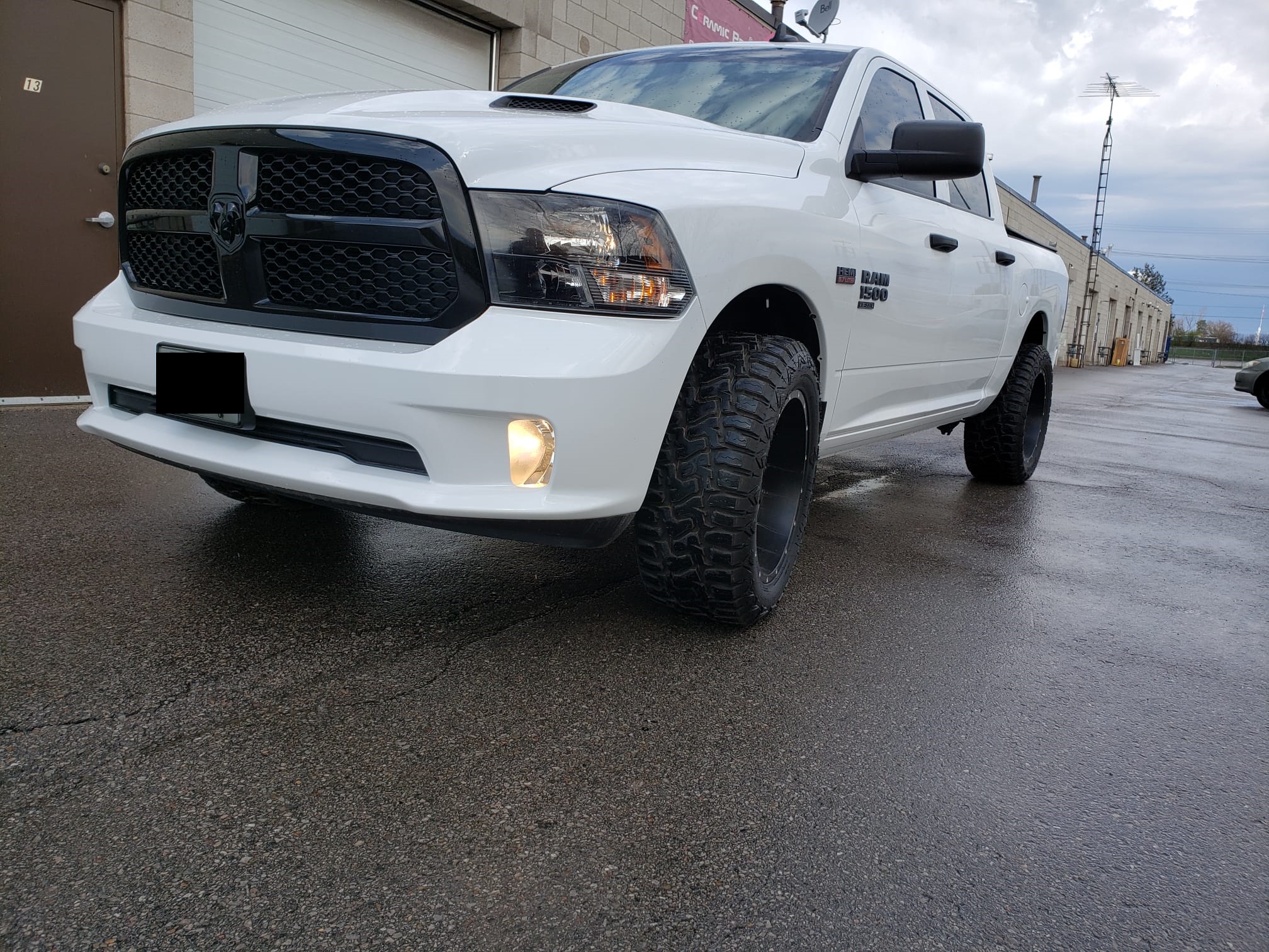 30% Ceramic Tint